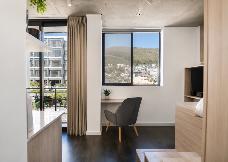 0 Bedroom Property for Sale in Sea Point Western Cape